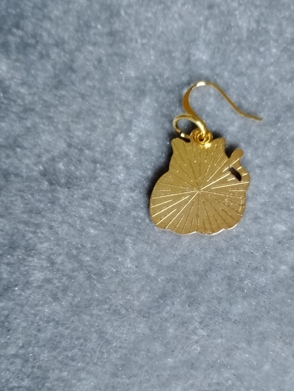 Hand Crafted Black Cat on Orange Pumpkin Earrings - Picture 4 of 5